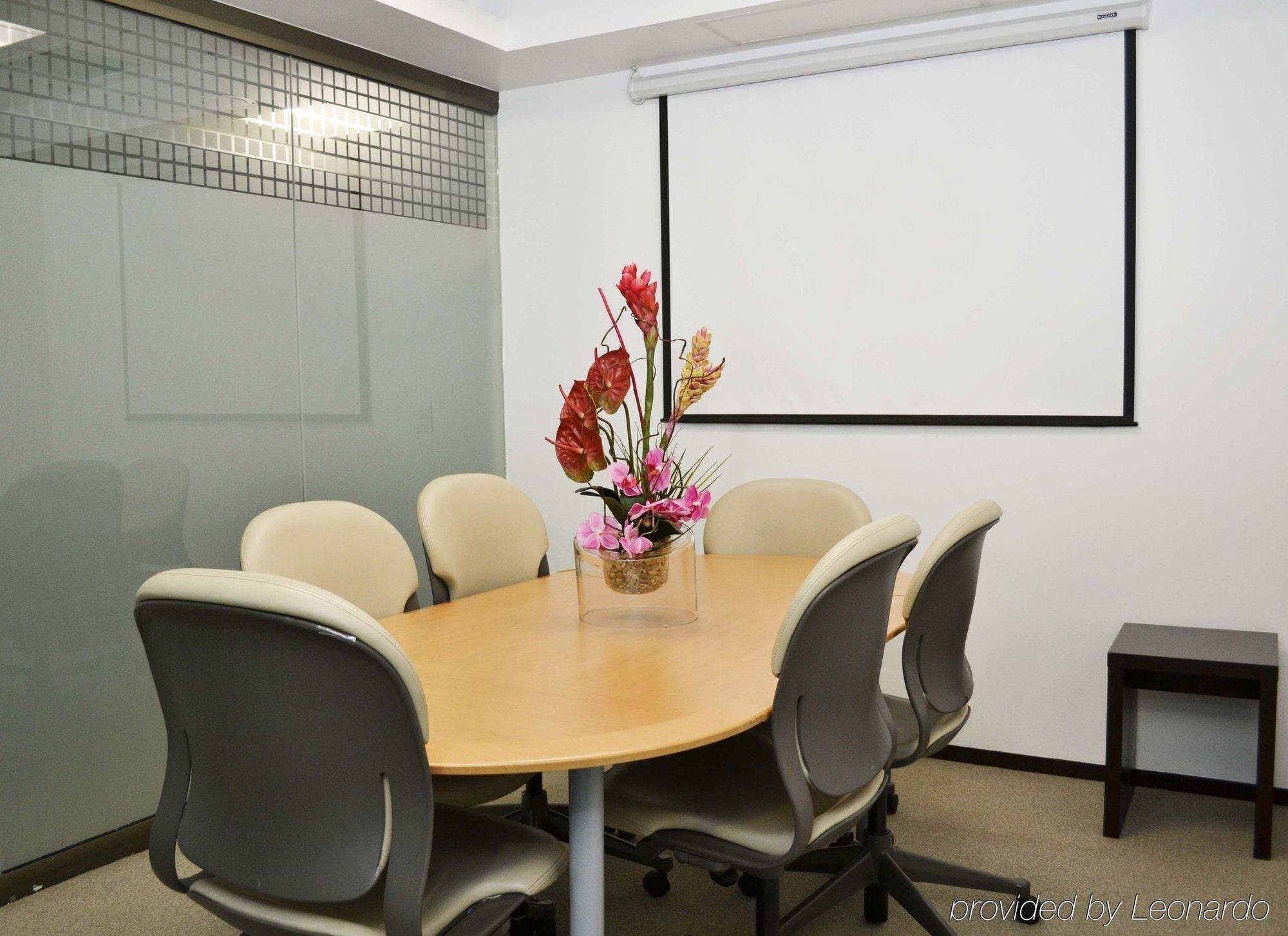 Holiday Inn Hotel & Suites Mexico Medica Sur By Ihg Extérieur photo